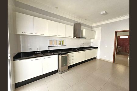 7_photo/94cfaab4a5.f468b0c7bf094498-ATLAS-7fca15e4-eea2-4e5e-b18d-13138ca2564b.jpg de casa para alugar com 3 quartos, 450m² em Lageadinho, Cotia