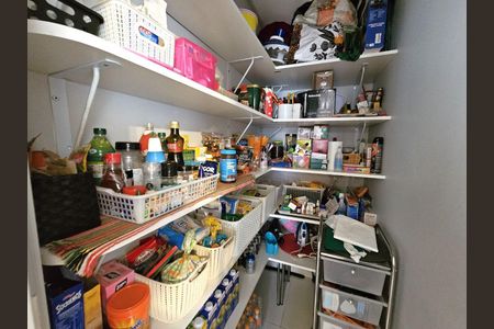 9_photo/94cfaab4ad.7a69ff73eb43ff8d-ATLAS-afd89c3d-3f86-4b95-af54-ae2075632559.jpg de casa à venda com 4 quartos, 220m² em Lageadinho, Cotia