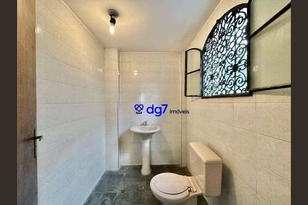 8_photo/94cfaab57b.2e26840bc9a10a4b-ATLAS-c9f8bfbf-a87b-4e47-ad34-00ee55210549.jpg de casa à venda com 4 quartos, 432m² em Jardim Barbacena, Cotia