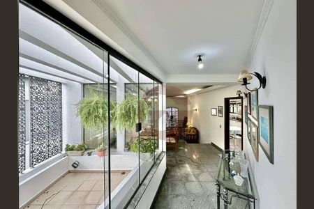 3_photo/94cfaab5a9.8f3f2a47dd94676f-ATLAS-1daf462a-54bd-4297-a293-e1cab9d30aa7.jpg de casa à venda com 4 quartos, 432m² em Horizontal Park, Cotia