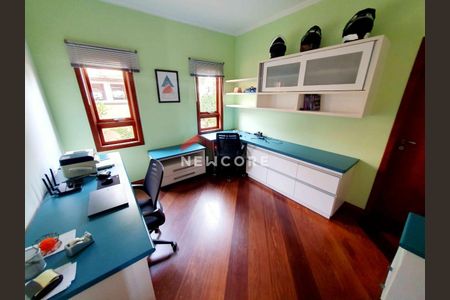 4_photo/94cfaab605.6618d879b31b9a75-ATLAS-1025c2b5-cdf7-4d44-b6eb-de2c30fe7be7.jpg de casa de condomínio à venda com 5 quartos, 486m² em Horizontal Park, Cotia