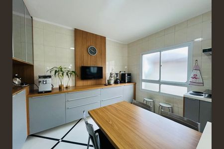 13_photo/94cfaab657.adb140a9451bad8e-ATLAS-e223445d-2a84-4cf2-9a2c-a6ac8d2cbd3b.jpg de casa de condomínio à venda com 4 quartos, 444m² em San Diego Park, Cotia