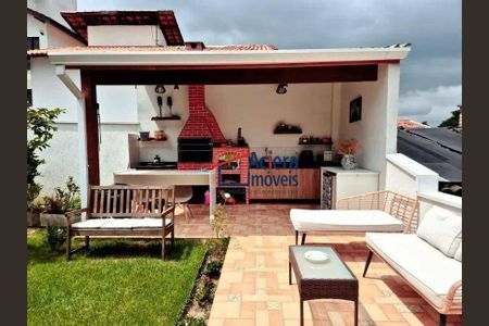 73_photo/94cfaab673.732b7fd8aaa5f07d-ATLAS-3205ed16-11ee-421d-a734-abc7aa71d685.jpg de casa à venda com 4 quartos, 360m² em San Diego Park, Cotia