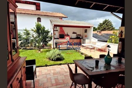 69_photo/94cfaab673.732b7fd8aaa5f07d-ATLAS-7e802367-ea2e-415d-adfe-1206f3d11a11.jpg de casa à venda com 4 quartos, 360m² em San Diego Park, Cotia