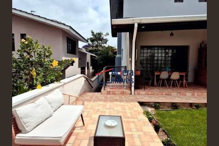 75_photo/94cfaab673.732b7fd8aaa5f07d-ATLAS-bdbce3e9-1ea6-4931-902c-cb8a1bb075c1.jpg de casa à venda com 4 quartos, 360m² em San Diego Park, Cotia