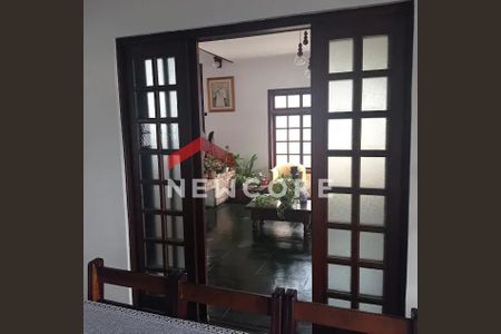 20_photo/94cfaab673.dda3a78fb47de289-ATLAS-b88049fa-9b18-49b5-95b4-d9a04c7f6ea6.jpg de casa de condomínio à venda com 3 quartos, 220m² em San Diego Park, Cotia