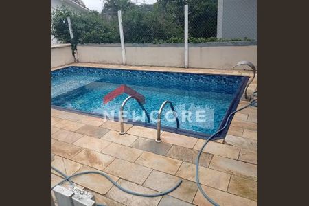 49_photo/94cfaab673.dda3a78fb47de289-ATLAS-da104a2c-5624-4d9b-b9de-642efc90f1a6.jpg de casa de condomínio à venda com 3 quartos, 220m² em San Diego Park, Cotia