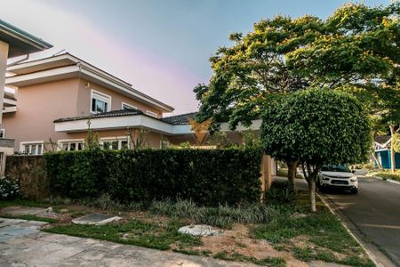 3_photo/94cfaab6a9.51f93b515011f16f-ATLAS-6973ef4e-e1e8-4c80-8f3f-d8cfd9fc80e4.jpg de casa à venda com 4 quartos, 10m² em Jardim Barbacena, Cotia