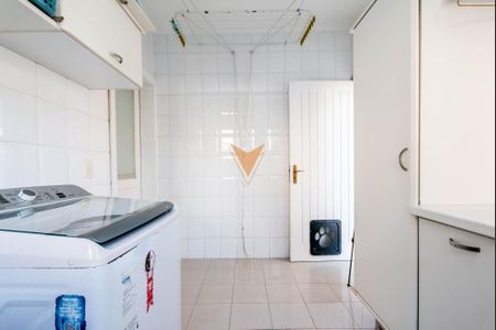 45_photo/94cfaab6a9.51f93b515011f16f-ATLAS-8b83c081-e7ea-4b61-b788-dd8cb3f12fa8.jpg de casa à venda com 4 quartos, 10m² em Jardim Barbacena, Cotia