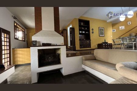 7_photo/94cfaab6af.ce0e127f29cc1409-ATLAS-0397a431-e307-446d-8b2f-cab8b9d3823d.jpg de casa para alugar com 3 quartos, 324m² em Jardim Barbacena, Cotia