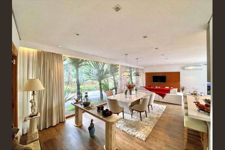 3_photo/94cfaab6af.ce0e127f29cc1409-ATLAS-544d7cc3-9e79-4fe9-b5c2-3314467a809b.jpg de casa à venda com 2 quartos, 140m² em Jardim Barbacena, Cotia