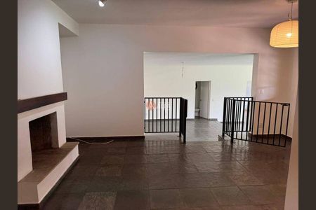 7_photo/94cfaab6b7.ce0e127f29cc1409-ATLAS-04a3ea16-7dcc-40e7-b8ed-7b2221087d82.jpg de casa para alugar com 3 quartos, 282m² em Jardim Lambreta, Cotia