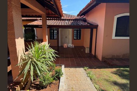 3_photo/94cfaab6b7.ce0e127f29cc1409-ATLAS-7369a079-ea6e-419d-b8a2-65ed03e6fac4.jpg de casa para alugar com 3 quartos, 282m² em Jardim Lambreta, Cotia