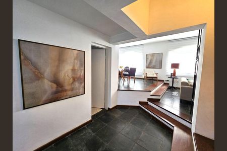 4_photo/94cfaab6fb.8f3f2a47dd94676f-ATLAS-7fd81190-7011-4bd4-a187-c35944d6474c.jpg de casa de condomínio à venda com 3 quartos, 336m² em Horizontal Park, Cotia