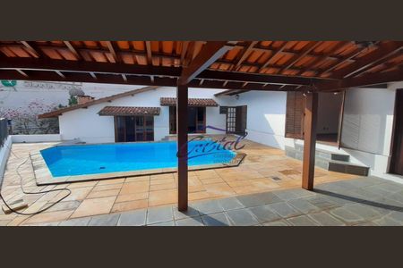 7_photo/94cfaab72d.561dcad3d0cedf12-ATLAS-225d1a2e-6e6a-4c52-b970-7b1b2d198b2d.jpg de casa à venda com 3 quartos, 318m² em Jardim Barbacena, Cotia