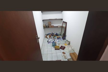 36_photo/94cfaab72d.561dcad3d0cedf12-ATLAS-b8a625c0-f3f4-4b74-96b9-7971b4114b29.jpg de casa à venda com 3 quartos, 318m² em Jardim Barbacena, Cotia