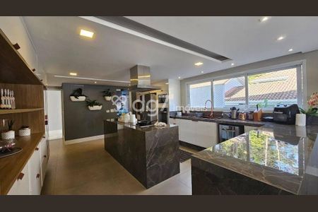 9_photo/94cfaab75d.93b8fa184532727f-ATLAS-23e11032-ff7a-4c16-8eeb-6d87fcbf2718.jpg de apartamento à venda com 4 quartos, 800m² em Jardim Barbacena, Cotia