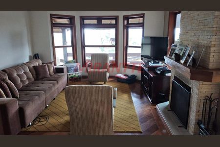 8_photo/94cfaab76d.55cb5819fbd09464-ATLAS-dfd3bee4-e8e8-42fd-a54b-493805e59088.jpg de casa à venda com 3 quartos, 300m² em Jardim Barbacena, Cotia