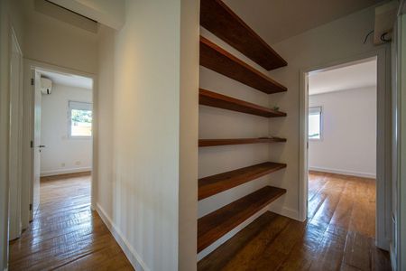 29_photo/94cfaab785.adbb37f92a381176-ATLAS-3b2e0e3f-a017-4606-a75c-2f90e307e3cf.jpg de casa para alugar com 4 quartos, 352m² em Horizontal Park, Cotia