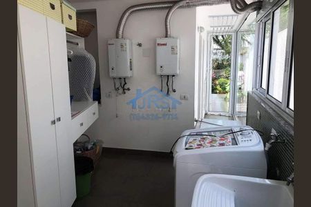 12_photo/94cfaab7e1.aa320bc0d5d15275-ATLAS-94c77b8b-d1c2-440b-90ea-6bd387300a20.jpg de casa à venda com 3 quartos, 337m² em Jardim Barbacena, Cotia