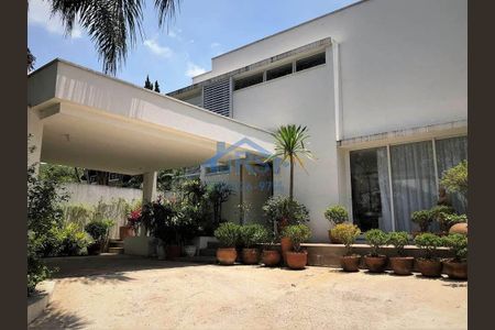 4_photo/94cfaab7e1.aa320bc0d5d15275-ATLAS-a7eb3f88-10c9-4ff1-af0e-7b6d4b65acc8.jpg de casa à venda com 3 quartos, 337m² em Jardim Barbacena, Cotia