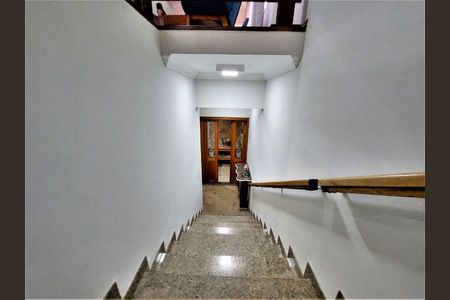 5_photo/94cfaab7f7.3714cccd63f8fe2d-ATLAS-d66f16c1-720d-4ffa-a119-c4e9e9808dc4.jpg de casa de condomínio à venda com 4 quartos, 956m² em Bosque do Vianna, Cotia