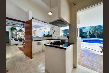 24_photo/94cfaab825.ab293f222e583704-ATLAS-1d94c4cd-1a59-4dc4-9f7b-61d653a2fd91.jpg de casa de condomínio à venda com 4 quartos, 472m² em Horizontal Park, Cotia