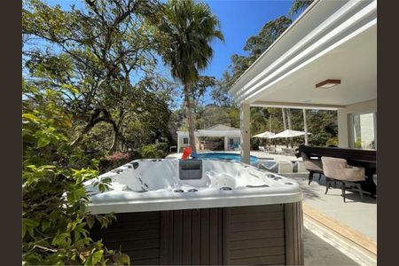 17_photo/94cfaab847.4b1992a7ab35c141-ATLAS-de6465ed-3cf7-4bbf-abc4-7b358912929a.jpg de casa à venda com 4 quartos, 491m² em Bosque do Vianna, Cotia