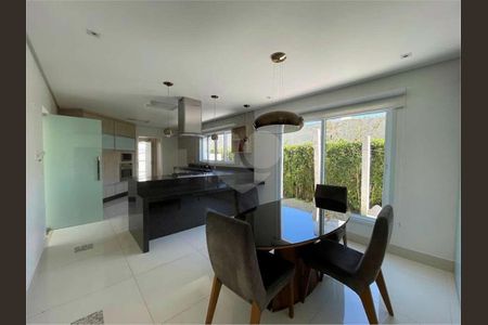 9_photo/94cfaab847.4b1992a7ab35c141-ATLAS-e6571080-c7f0-4f26-beec-365f1bb77313.jpg de casa à venda com 4 quartos, 491m² em Bosque do Vianna, Cotia