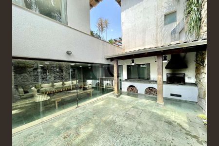 37_photo/94cfaab8a5.c202053c0eb79174-ATLAS-d70c8d62-eee9-498f-96b1-76e7a2daf416.jpg de casa de condomínio à venda com 4 quartos, 548m² em Jardim da Gloria, Cotia