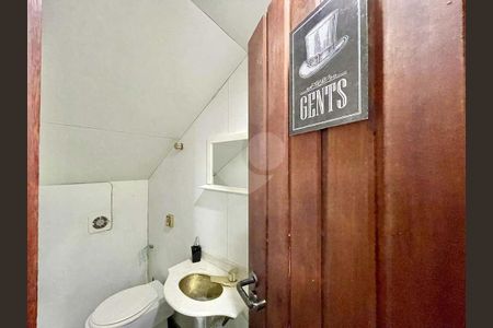 12_photo/94cfaab8a5.c202053c0eb79174-ATLAS-e96539d6-627b-4a77-a62b-fe4e4aeba11a.jpg de casa de condomínio à venda com 4 quartos, 548m² em Jardim da Gloria, Cotia