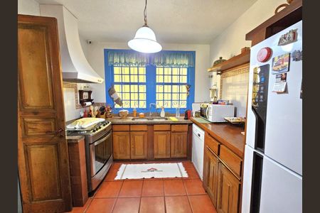 14_photo/94cfaab9a9.131c711fc740dfc3-ATLAS-90bc8099-05bf-493b-907d-d5b6e6d5370e.jpg de casa à venda com 3 quartos, 350m² em Horizontal Park, Cotia