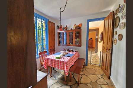 11_photo/94cfaab9a9.131c711fc740dfc3-ATLAS-fa4a65dc-097c-4f9f-a218-cba45c852ca9.jpg de casa à venda com 3 quartos, 350m² em Horizontal Park, Cotia