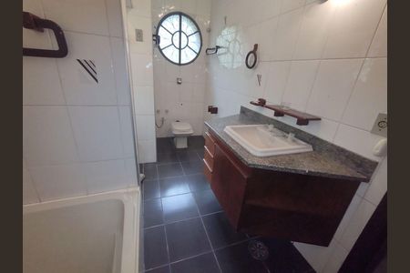 10_photo/94cfaab9a9.1e9d1ba85beb8478-ATLAS-99edcfd8-63aa-431e-b463-6cdac6a10d6a.jpg de casa de condomínio à venda com 4 quartos, 473m² em Horizontal Park, Cotia