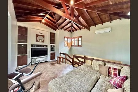21_photo/94cfaab9a9.a8b057114370f0ae-ATLAS-1cd26752-f211-4fc3-9e75-6bb7c530eee8.jpg de casa à venda com 3 quartos, 604m² em Jardim Barbacena, Cotia