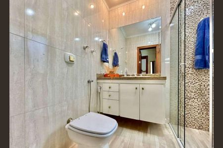 21_photo/94cfaab9a9.a8b057114370f0ae-ATLAS-366b512e-46b3-4869-808b-ea521ca1970a.jpg de casa à venda com 3 quartos, 604m² em Jardim Barbacena, Cotia