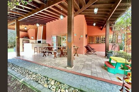 24_photo/94cfaab9a9.a8b057114370f0ae-ATLAS-58b33d9d-b304-4bf6-846d-5fc86eda5a04.jpg de casa à venda com 3 quartos, 604m² em Jardim Barbacena, Cotia