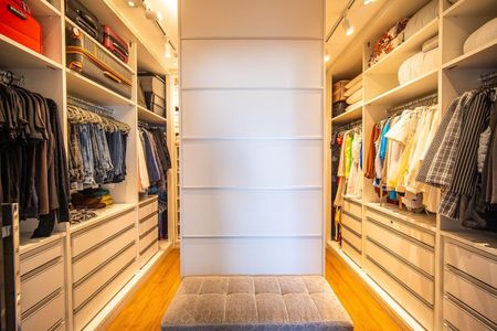 2_photo/94cfaab9c7.4b1992a7ab35c141-ATLAS-4ea3f3a0-70de-4ba3-9118-1c3a207cde6f.jpg de casa de condomínio à venda com 4 quartos, 491m² em Jardim Barbacena, Cotia