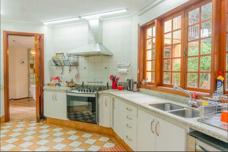 31_photo/94cfaab9cf.19e03aecb237846c-ATLAS-9ab41613-d75a-49cc-89ff-6e04bfac60e4.jpg de casa para alugar com 4 quartos, 650m² em Horizontal Park, Cotia