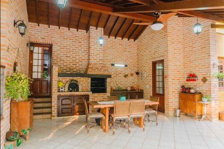 57_photo/94cfaab9cf.19e03aecb237846c-ATLAS-be2317c1-dd8c-4602-8869-e05fdc9845f4.jpg de casa para alugar com 4 quartos, 650m² em Horizontal Park, Cotia