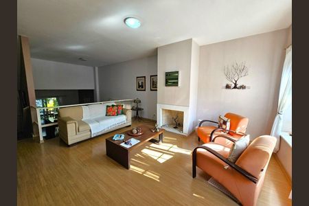 6_photo/94cfaaba09.42fc04046762a4be-ATLAS-d0eeba74-1aec-4a34-a0a4-e433399a1b69.jpg de casa à venda com 3 quartos, 219m² em Jardim Barbacena, Cotia