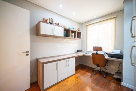 4_photo/94cfaaba13.ceff8192393c33de-ATLAS-656dea8e-a644-442d-bef2-10b37e393cde.jpg de casa à venda com 3 quartos, 215m² em Granja Viana, Cotia