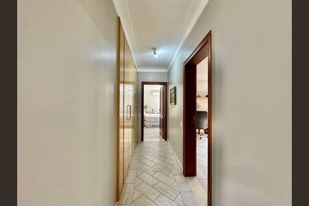 12_photo/94cfaaba13.ceff8192393c33de-ATLAS-7ff29964-d60d-4b0a-919e-cbbd77747a0c.jpg de casa à venda com 3 quartos, 604m² em Granja Viana, Cotia