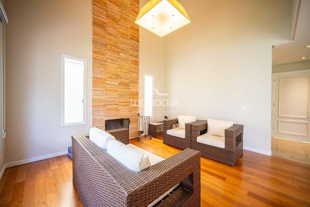 10_photo/94cfaaba13.ceff8192393c33de-ATLAS-ca899de1-5e64-4ad1-9d34-e7f359da2d80.jpg de casa à venda com 3 quartos, 215m² em Granja Viana, Cotia