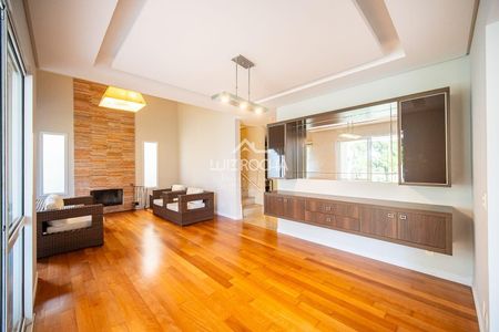 13_photo/94cfaaba13.ceff8192393c33de-ATLAS-d142bc63-4360-4281-8fe4-4a83f87cc8e4.jpg de casa à venda com 3 quartos, 215m² em Granja Viana, Cotia