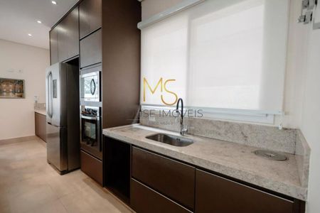 2_photo/94cfaaba3b.7ab1dcad10c9c6f6-ATLAS-10381b0e-bf06-4c0a-9cb7-9ebf3b55d3c4.jpg de casa à venda com 3 quartos, 459m² em Lageadinho, Cotia