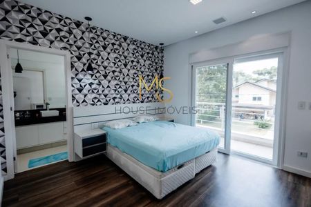 4_photo/94cfaaba3b.7ab1dcad10c9c6f6-ATLAS-28b0bfa6-c03b-49b9-84c5-a74037dbeb7c.jpg de casa à venda com 3 quartos, 459m² em Lageadinho, Cotia