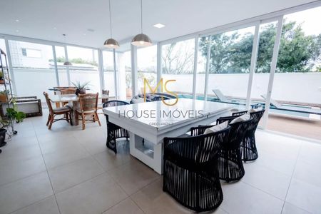 11_photo/94cfaaba3b.7ab1dcad10c9c6f6-ATLAS-2ed71eae-8eeb-4c7c-8087-12ab0f8ce494.jpg de casa à venda com 3 quartos, 459m² em Lageadinho, Cotia