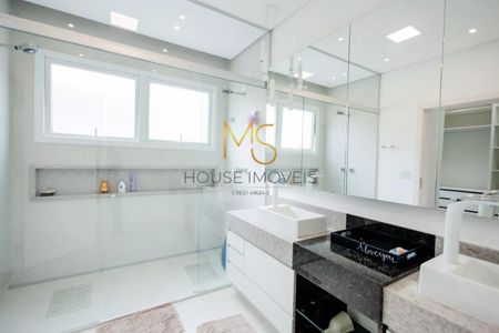 30_photo/94cfaaba3b.7ab1dcad10c9c6f6-ATLAS-b7fceeee-af11-4ba3-9e67-e3ebb5d609b4.jpg de casa à venda com 3 quartos, 459m² em Lageadinho, Cotia