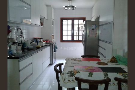 11_photo/94cfaaba59.de1539f27b8bccfe-ATLAS-aebbad66-58d0-4f75-9dd8-dc4f5b065cd3.jpg de casa para alugar com 4 quartos, 192m² em Granja Viana, Cotia